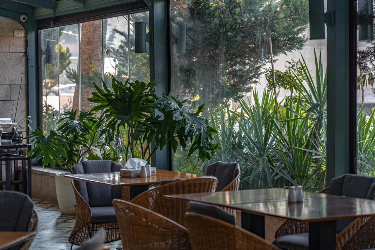 Guest House Hotel Amman By Fhm Exteriér fotografie
